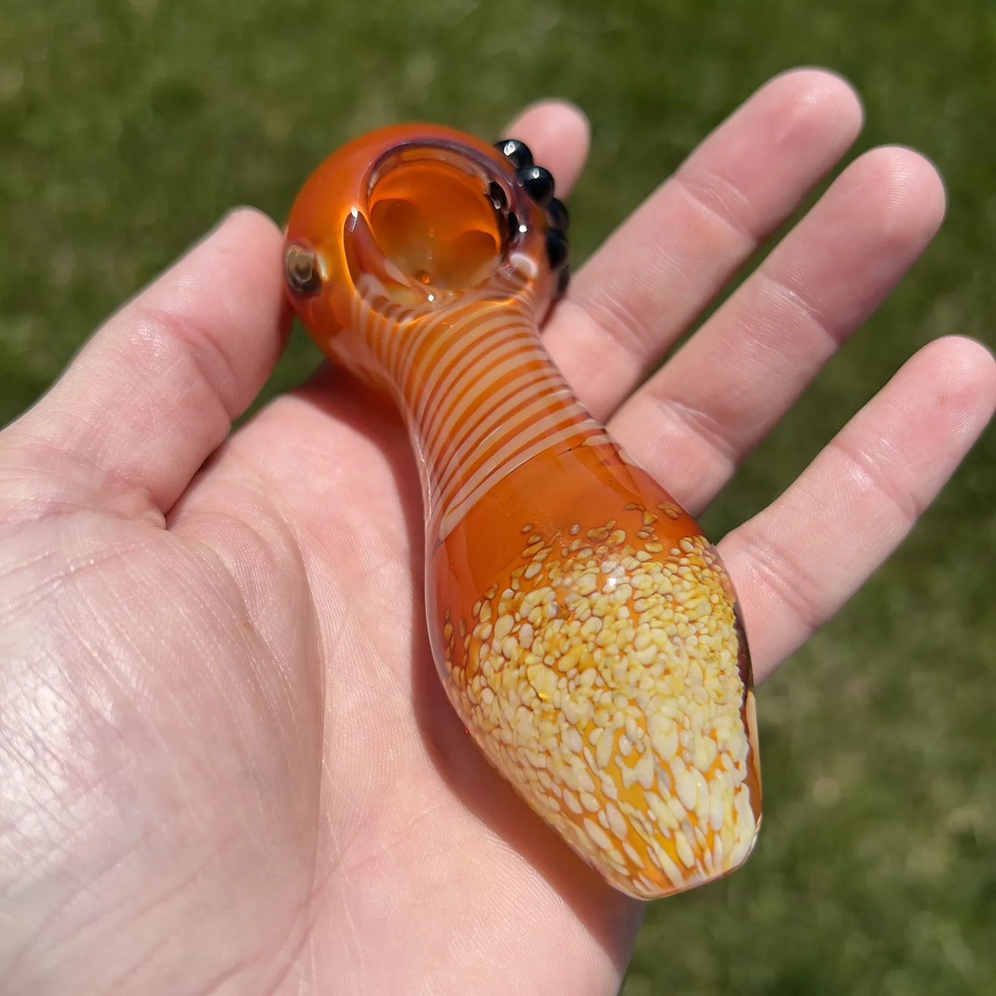 Durable thick glass spoon pipe color changing