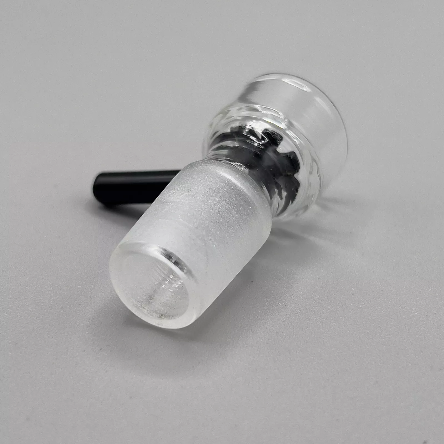 18MM GLASS BOWL SLIDE WITH BUILT IN SCREEN IN BLACK COLOR