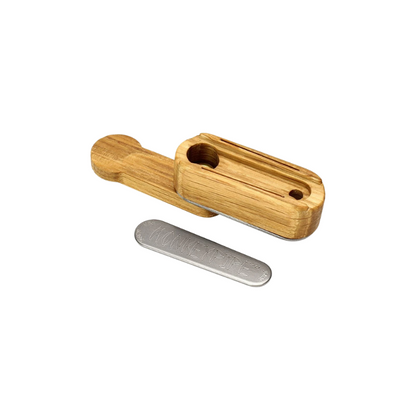 Monkey Pipe with internal cooling channel
