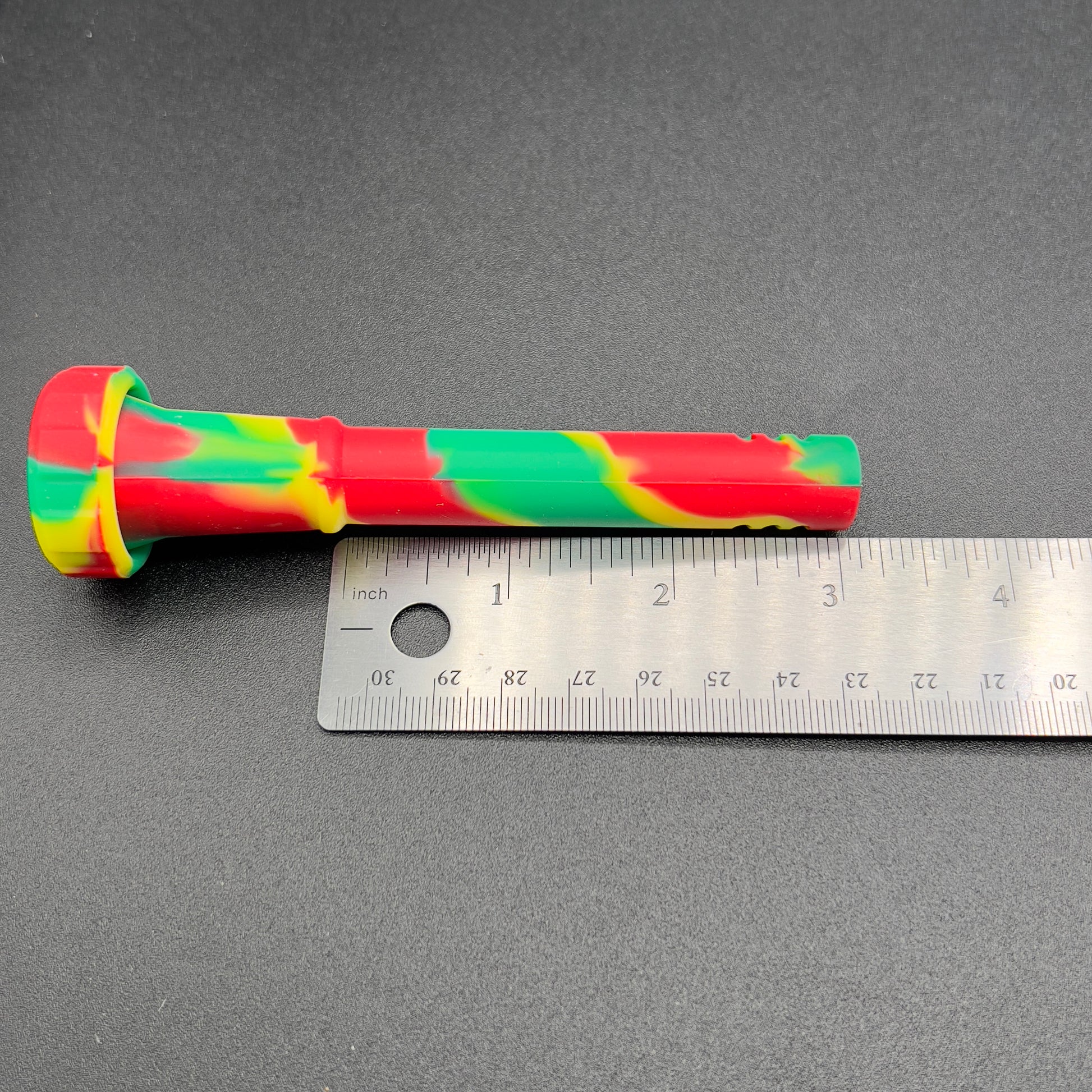 Piecemaker silicone bong stem compatible with glass pieces