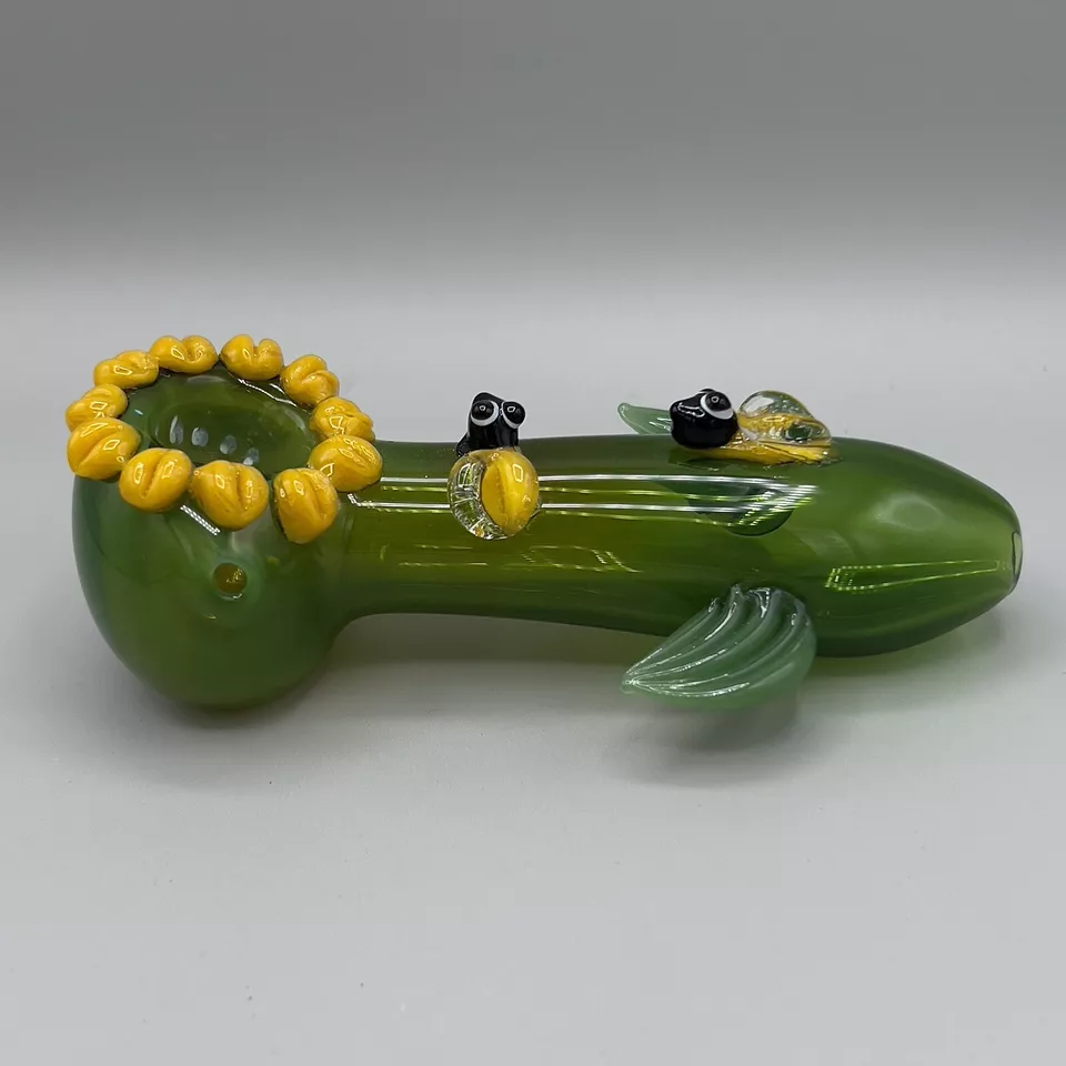 Green Sunflower Shaped Glass Smocking Pipe Tobacco Bowl - 5" Inches